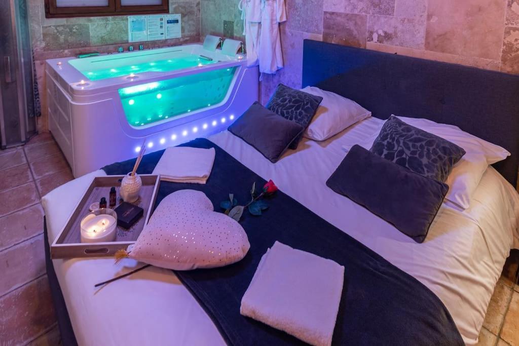 Bed & Spa - La Parenthese Topdestination-Dijon - Centre Ville - Classe 3 Etoiles ภายนอก รูปภาพ