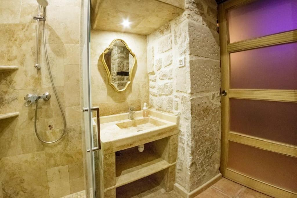 Bed & Spa - La Parenthese Topdestination-Dijon - Centre Ville - Classe 3 Etoiles ภายนอก รูปภาพ