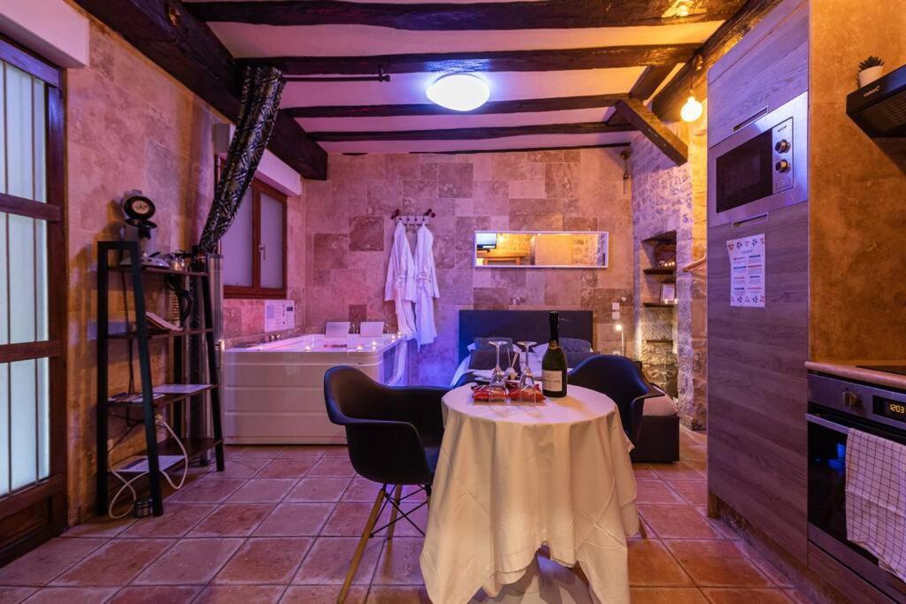 Bed & Spa - La Parenthese Topdestination-Dijon - Centre Ville - Classe 3 Etoiles ภายนอก รูปภาพ
